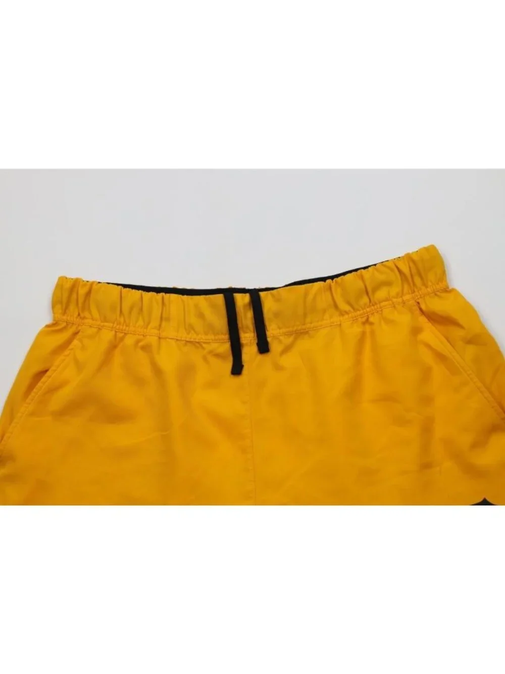 Nike Baseball Mens Size XL Pittsburgh Pirates Baseball Above Knee Shorts Yellow